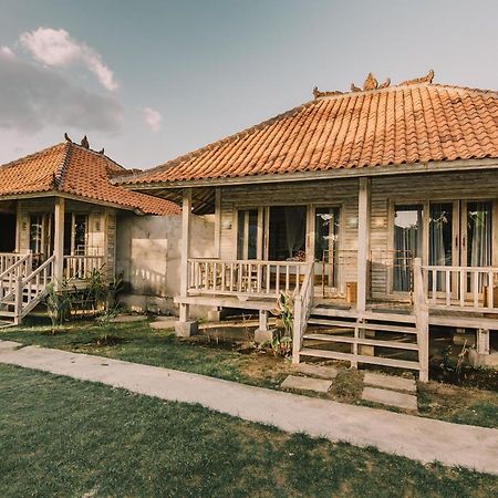 The Bridge Huts Hotel Nusa Lembongan  Exterior photo