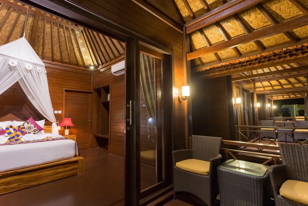The Bridge Huts Hotel Nusa Lembongan  Exterior photo