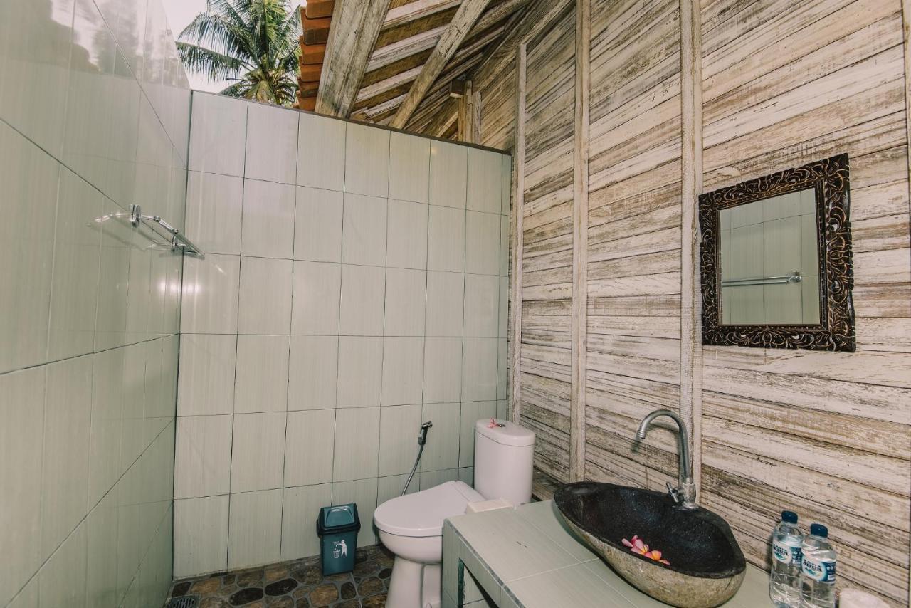 The Bridge Huts Hotel Nusa Lembongan  Exterior photo