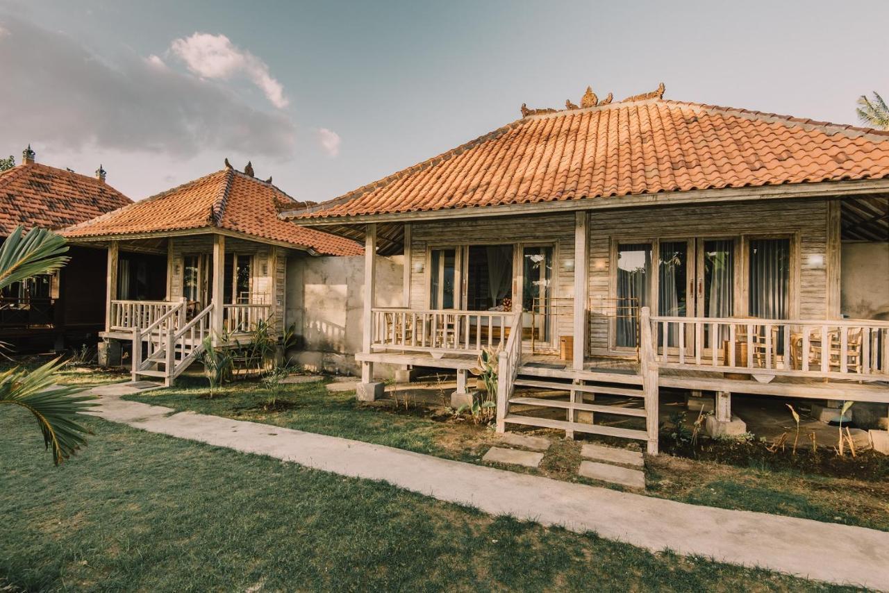 The Bridge Huts Hotel Nusa Lembongan  Exterior photo